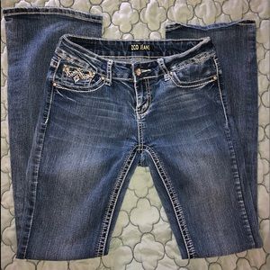 ✌️Last $$💧 Size 5 Embroidered Pocket ZCO Jeans